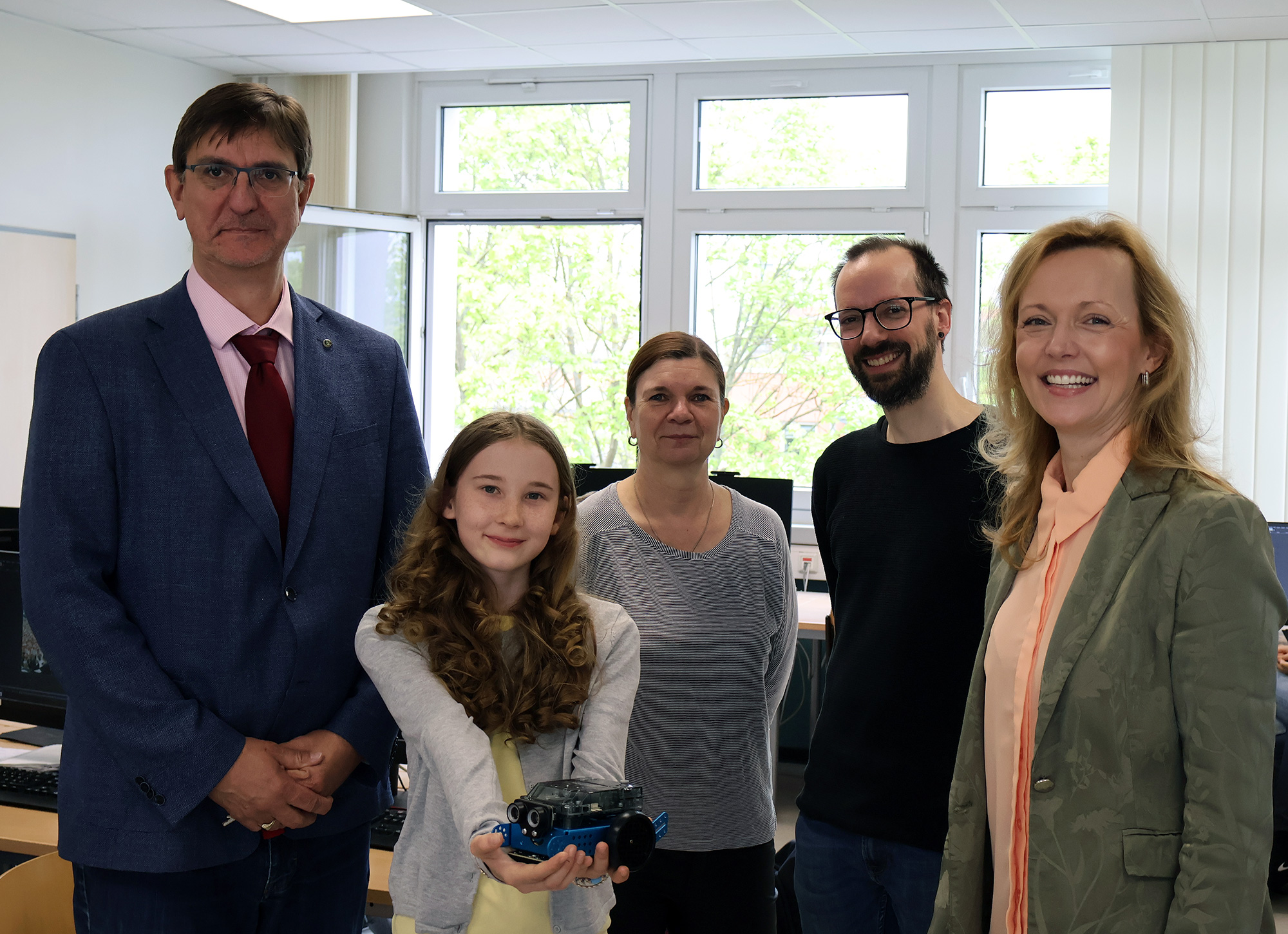GSG erhält Robotik-Bausätze für die praxisnahe MINT-Bildung