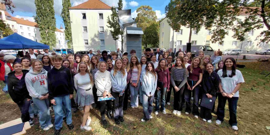 Neues Geschwister-Scholl-Denkmal in Magdeburg